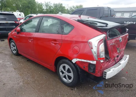2015 Toyota Prius Two z USA, uszkodzony, nr VIN JTDKN3DU1F1972833